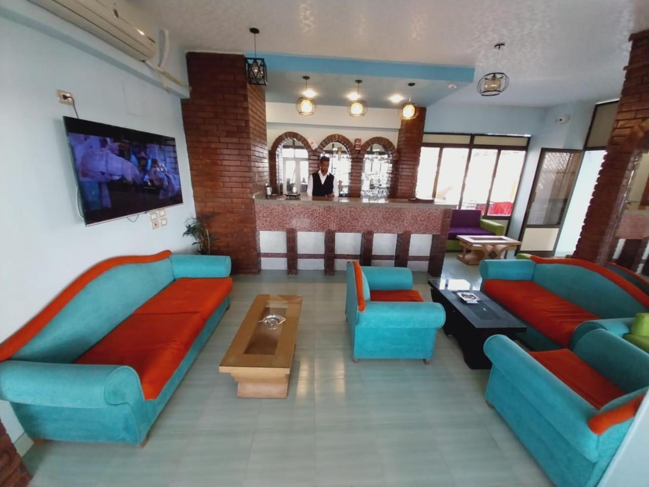 Merry Land Hotel & Roof Top Nile Restaurant לוקסור מראה חיצוני תמונה