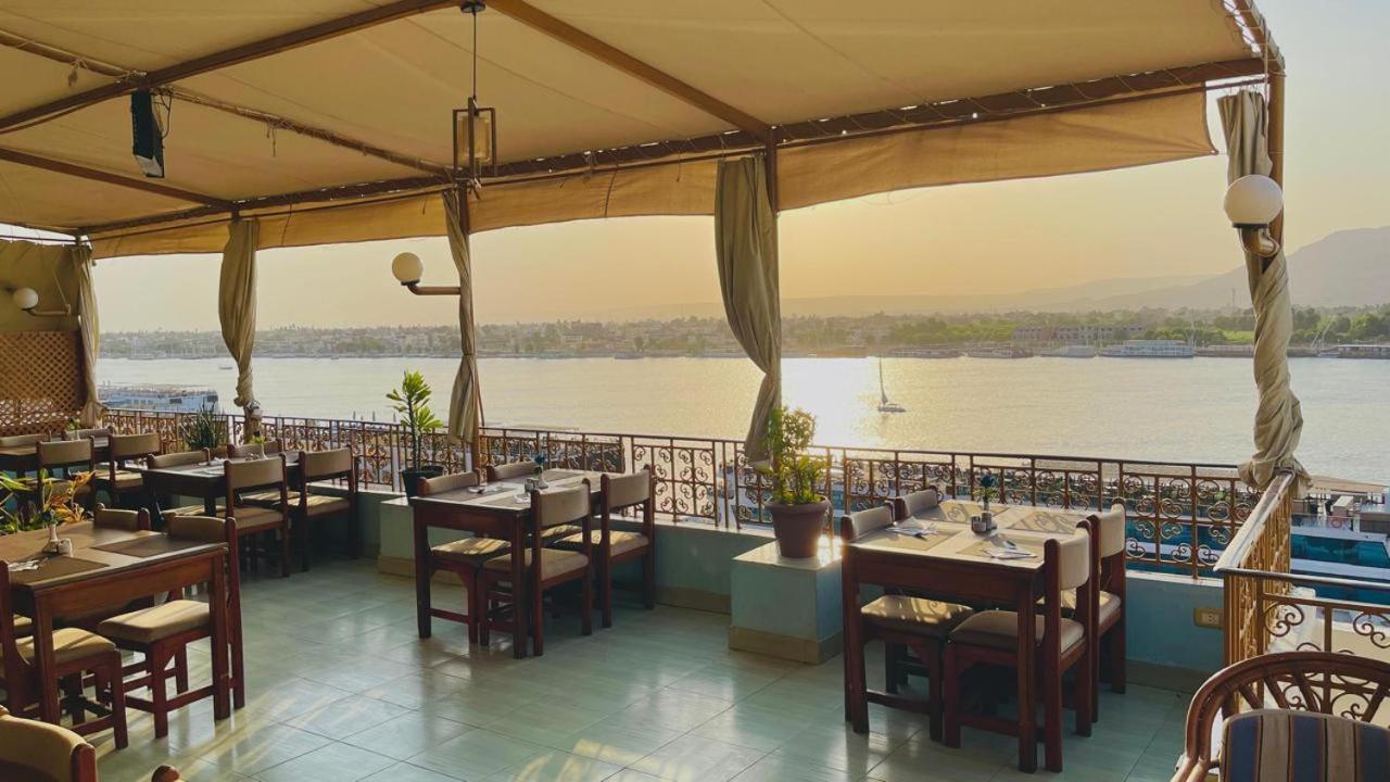 Merry Land Hotel & Roof Top Nile Restaurant לוקסור מראה חיצוני תמונה